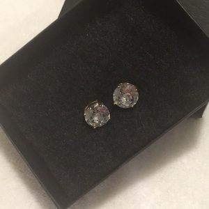 Kate Spade ♠️ diamond studs